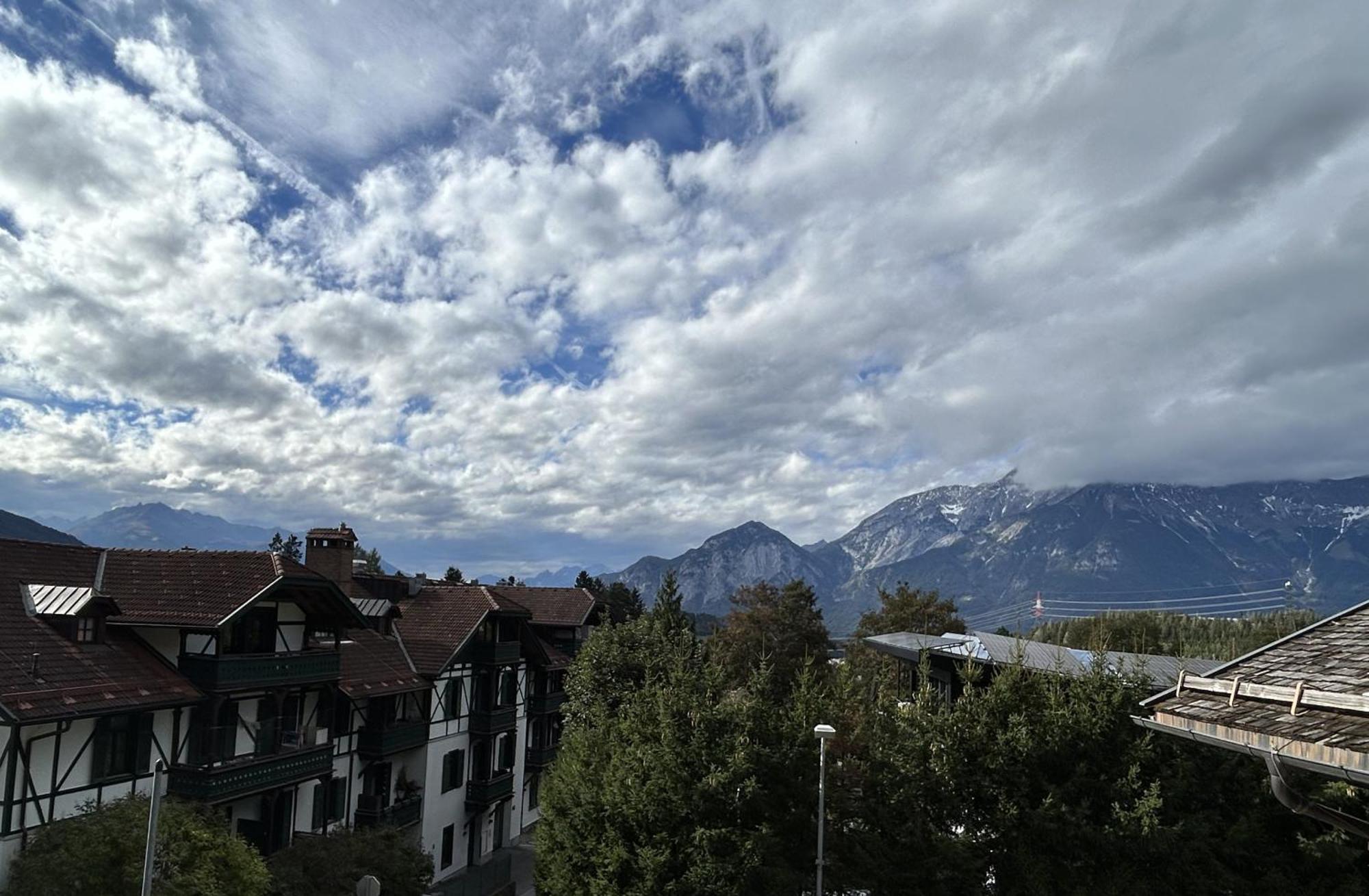Hotel-Restaurant Batzenhaeusl Innsbruck Exteriör bild