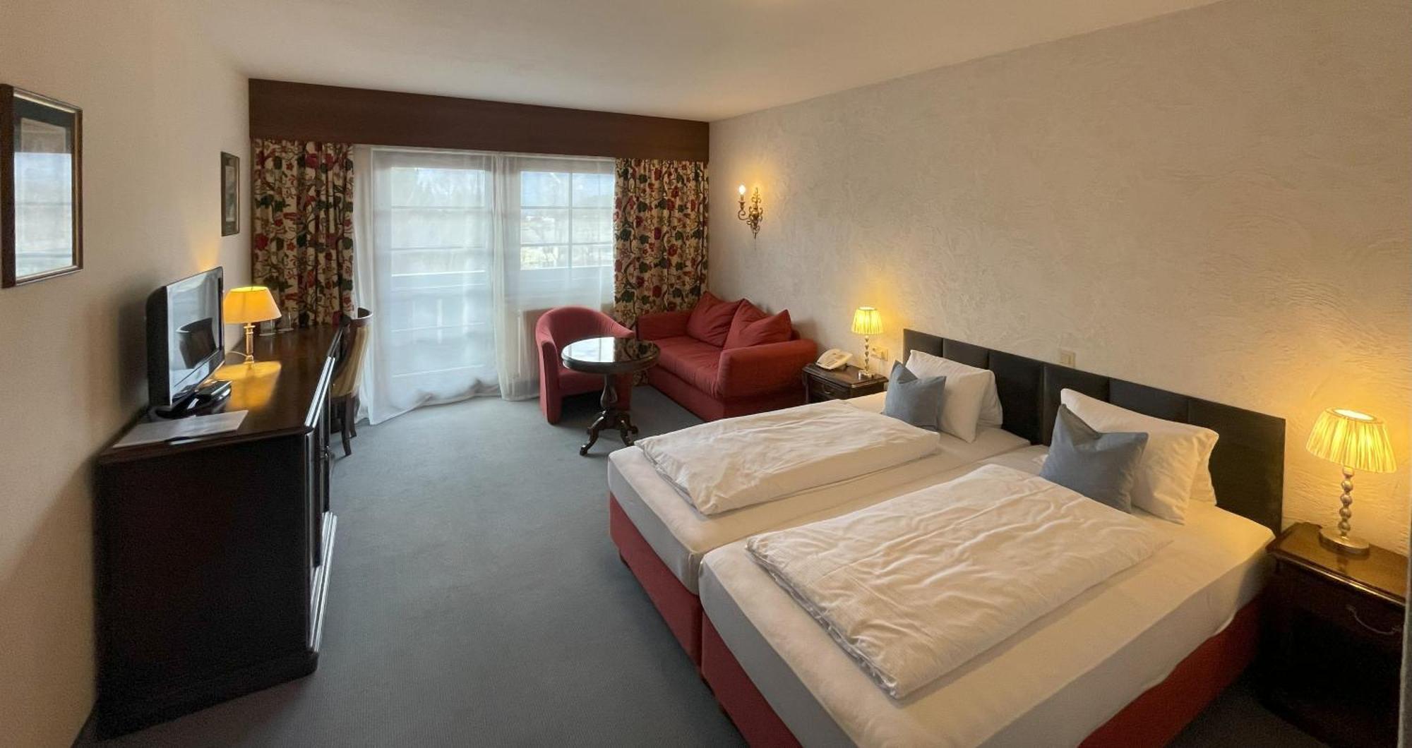 Hotel-Restaurant Batzenhaeusl Innsbruck Exteriör bild